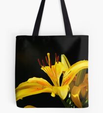macro lily Tote Bag