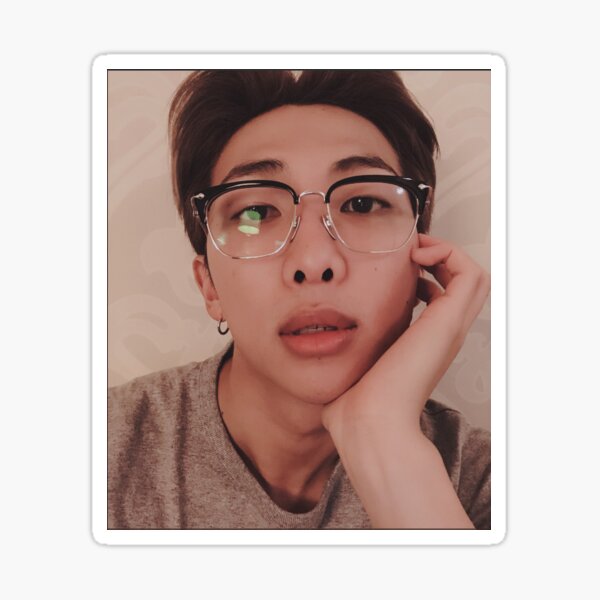 Artikel-Vorschau von BTS (방탄 소년단) Zwitschern: Kim Namjoon Selca, designt und verkauft von Beanists.