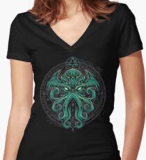 Großer Cthulhu Tailliertes T-Shirt mit V-Ausschnitt