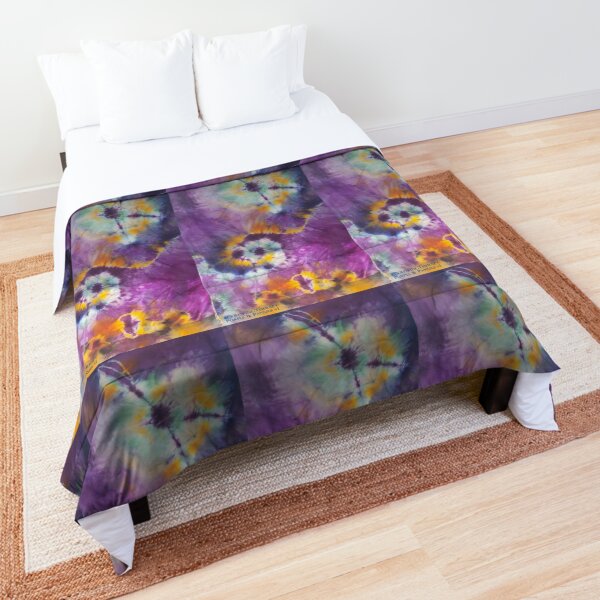 Purple and Pansies v1 Comforter