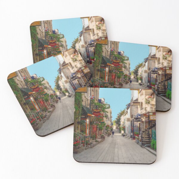 Item preview, Rue du Petit-Champlain designed and sold by Yannik Hay.