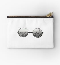 the view Studio Pouch