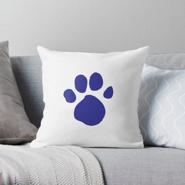 A Clue! Throw Pillow