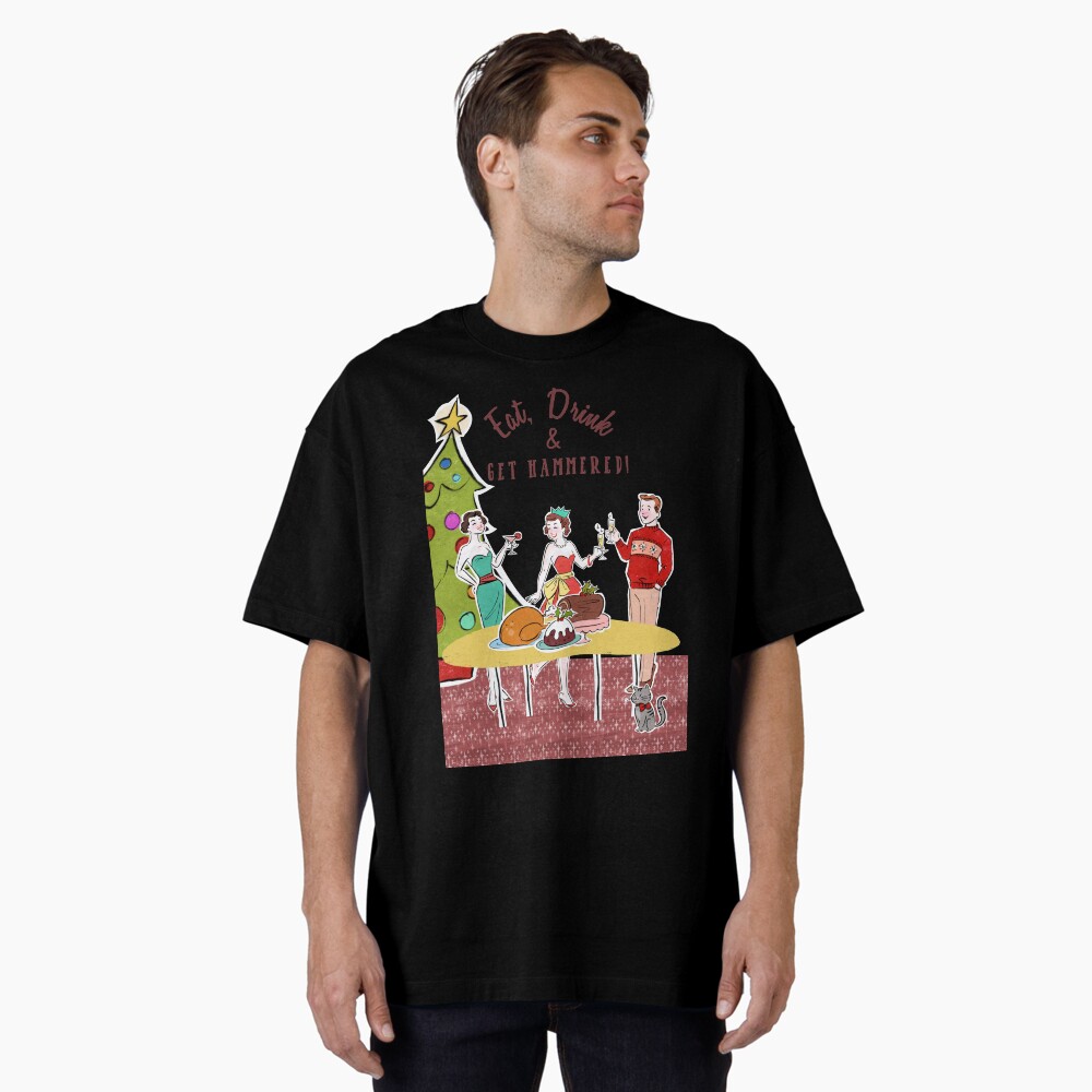 Aperçu de l'œuvre T-shirt oversize créée et vendue par MerryMakewell.