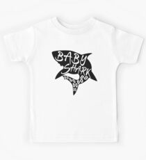 Baby Shark Song - Minimal Lyrics Shirt Kinder T-Shirt