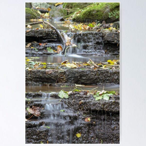 Artikelvorschau, Herbst Wasserfall entworfen und verkauft von Louise  Corr.