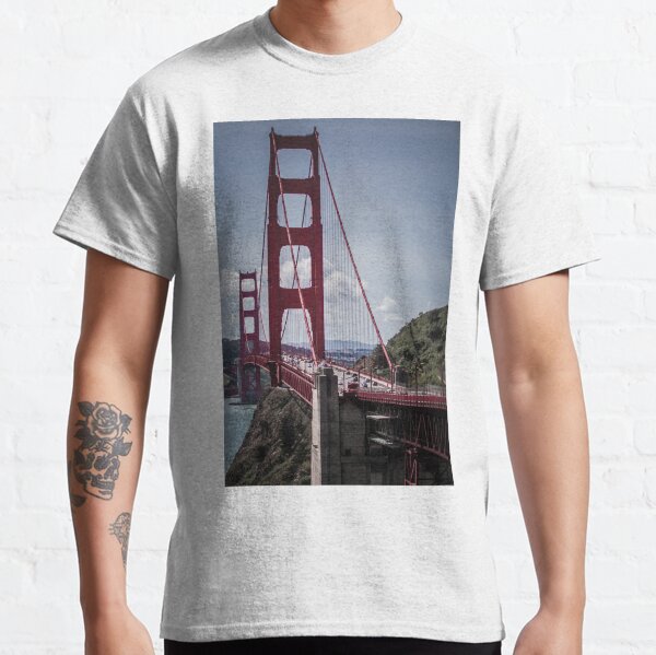 Golden Gate Bridge Classic T-Shirt
