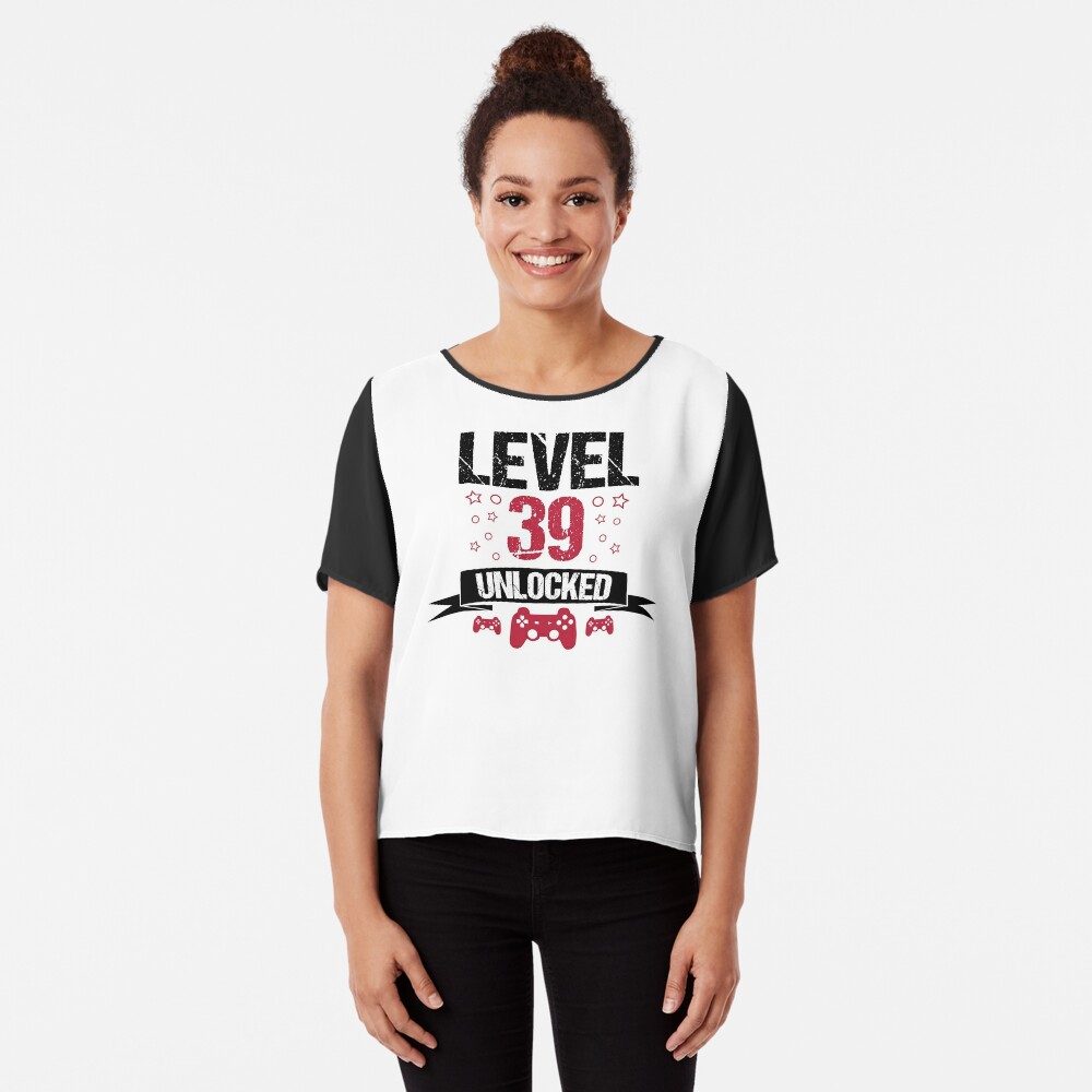  Level 39 Unlocked 39 Years Old Gamer 39th Birthday Gaming  T-Shirt : Clothing, Shoes & Jewelry