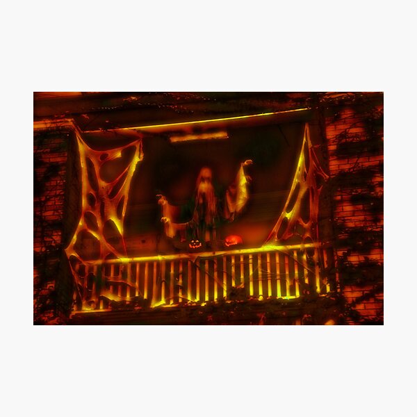Artikelvorschau, All Hallow's Eve entworfen und verkauft von Terence Russell.