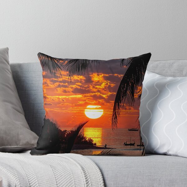 Artikelvorschau, Sunset at Kandooma Island entworfen und verkauft von Henry Jager.
