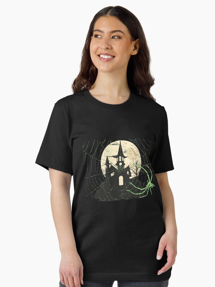 Thumbnail 2 von 7, Essential T-Shirt, Spider Halloween Haunted Moon House - Scary Halloween Gift designt und verkauft von yeoys.