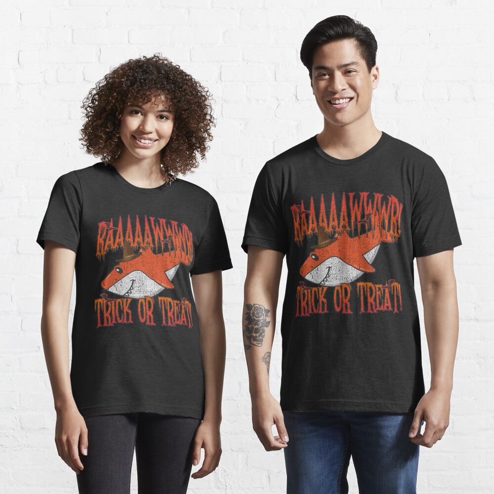Rawr Trick Or Treat Shark Halloween Costume - Cute Halloween Gift Essential T-Shirt