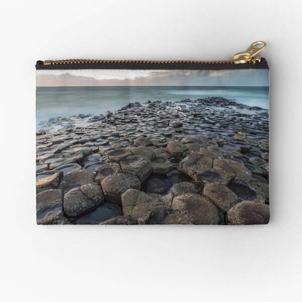 Giants Causeway 2 Zipper Pouch