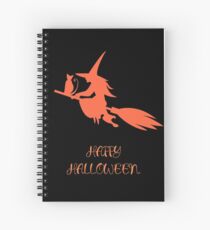 Cuaderno de espiral Silueta del gato brujo volando en la escoba