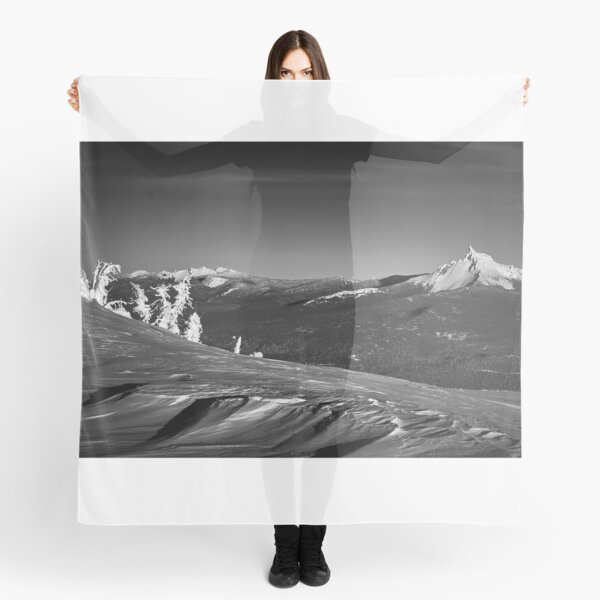 Mt. Thielsen, Oregon Cascades Landscape in Black and White Scarf