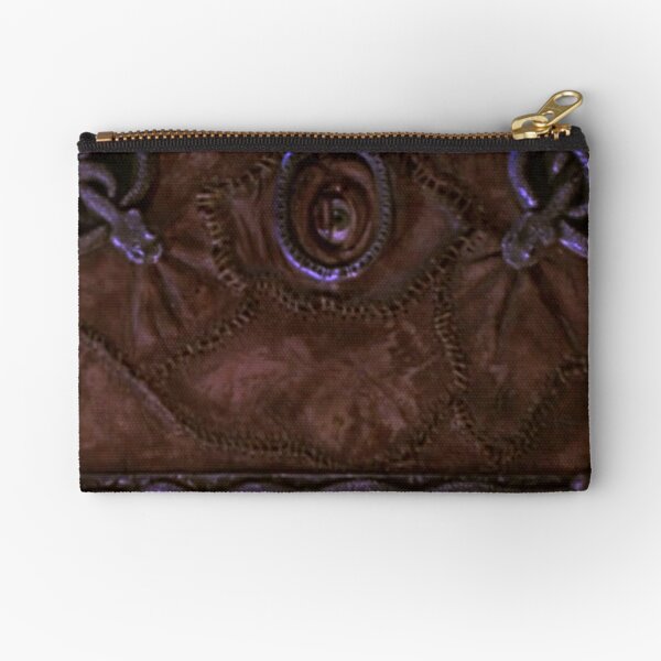 Download Michelle Williams Holding Louis Vuitton Bag Wallpaper