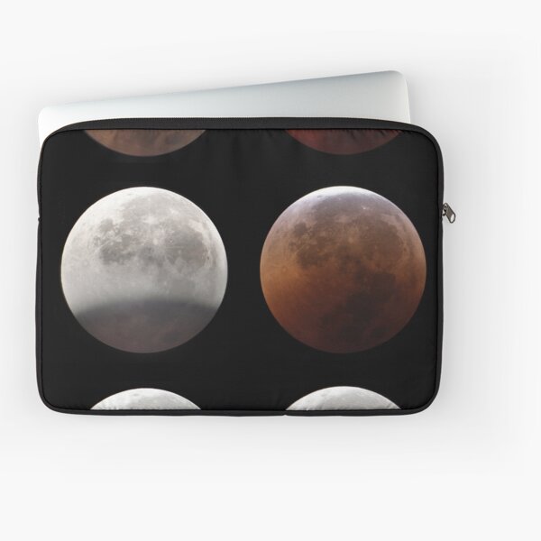 Super blood moon Laptop Sleeve