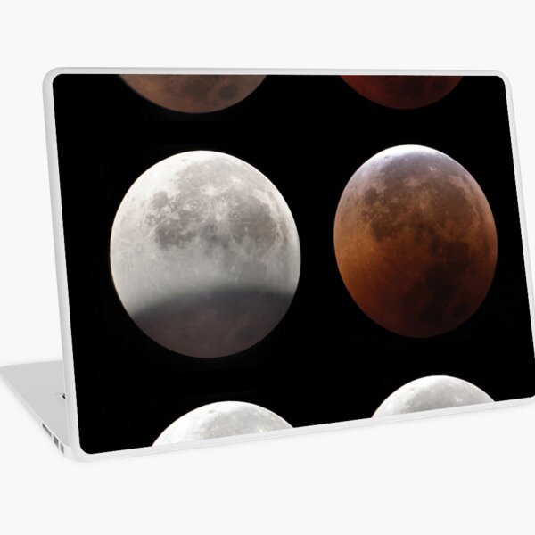 Super blood moon Laptop Skin