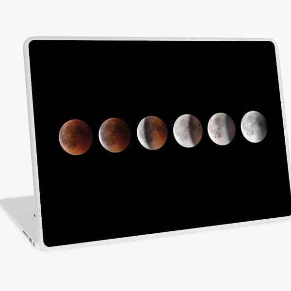 Super blood moon Laptop Skin