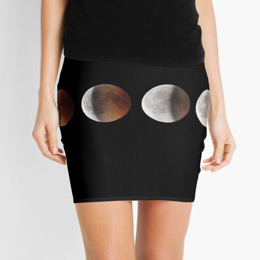 Super blood moon Mini Skirt