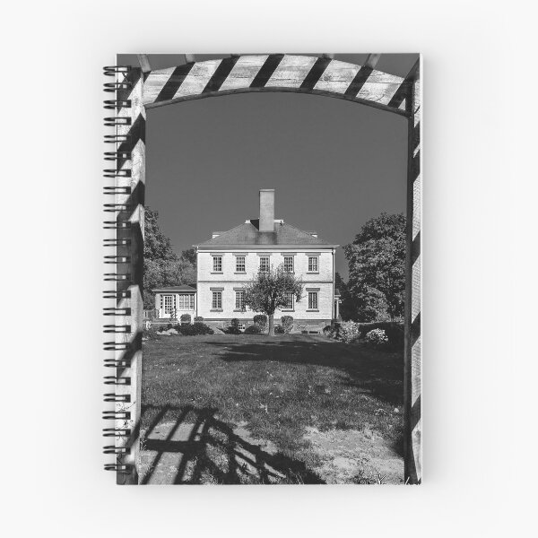 Artikelvorschau, Prescott Haus in B & W entworfen und verkauft von kenmo.