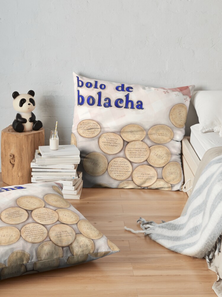 Alternate view of Bolo de Bolacha Floor Pillow