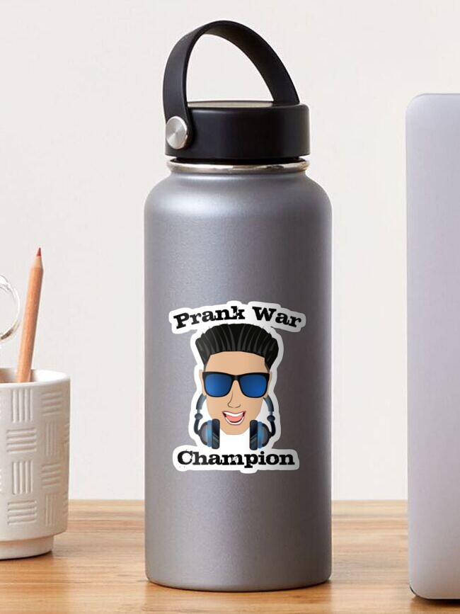 Thumbnail 1 von 3, Sticker, DJ Pauly D Prank War Champion Aufkleber und T-Shirts Pauly D von Jersey Shore designt und verkauft von TeagoShirts.