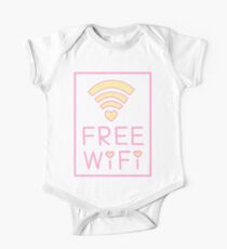 Cute "FREE WiFi" Sign Short Sleeve Baby One-Piece