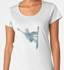 Snowboarder in winter Women's Premium T-Shirt