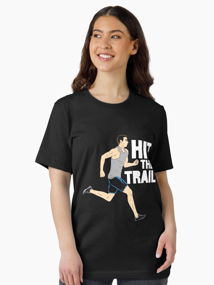 Thumbnail 2 von 7, Essential T-Shirt, Hit The Trail Running Vintage - Funny Marathon Gift designt und verkauft von yeoys.
