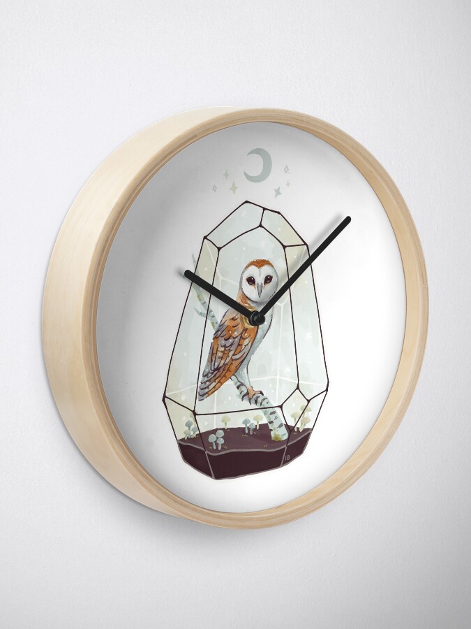 Alternate view of Barn Owl Clock