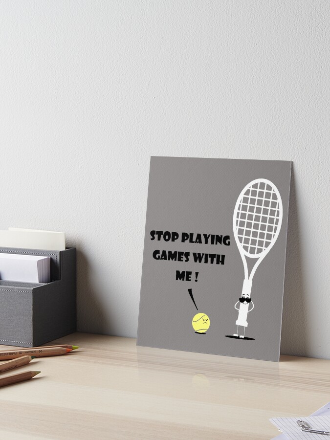 Lámina rígida «Tenis - Pelota De Tenis Raqueta De Tenis Humor De Dibujos Animados» de razzelshirts | Redbubble Lámina rígida «Tenis - Pelota De Tenis Raqueta De Tenis Humor De Dibujos Animados» de razzelshirts | Redbubble