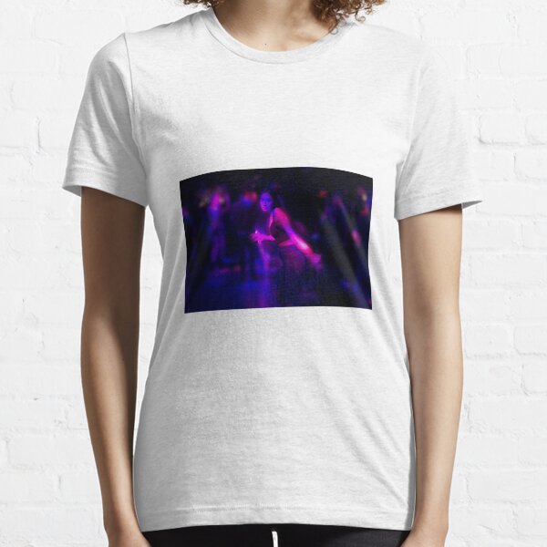 Dancing at 4am Essential T-Shirt