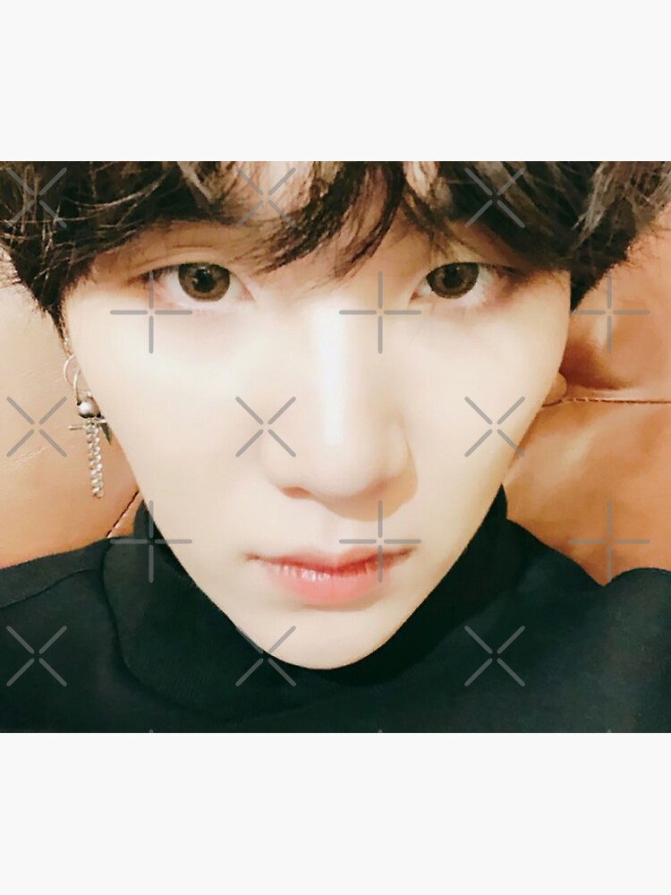 Yoongi Selca by baekgie29
