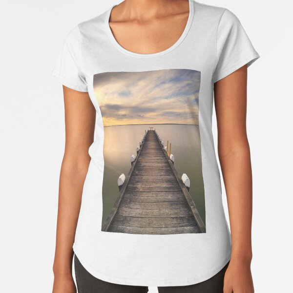 Premium Scoop T-Shirt