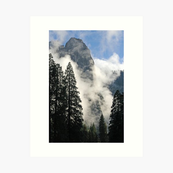 Aperçu de l'œuvre "Sentinel Rock Vapor Clouds" créée et vendue par Lynn Bawden.