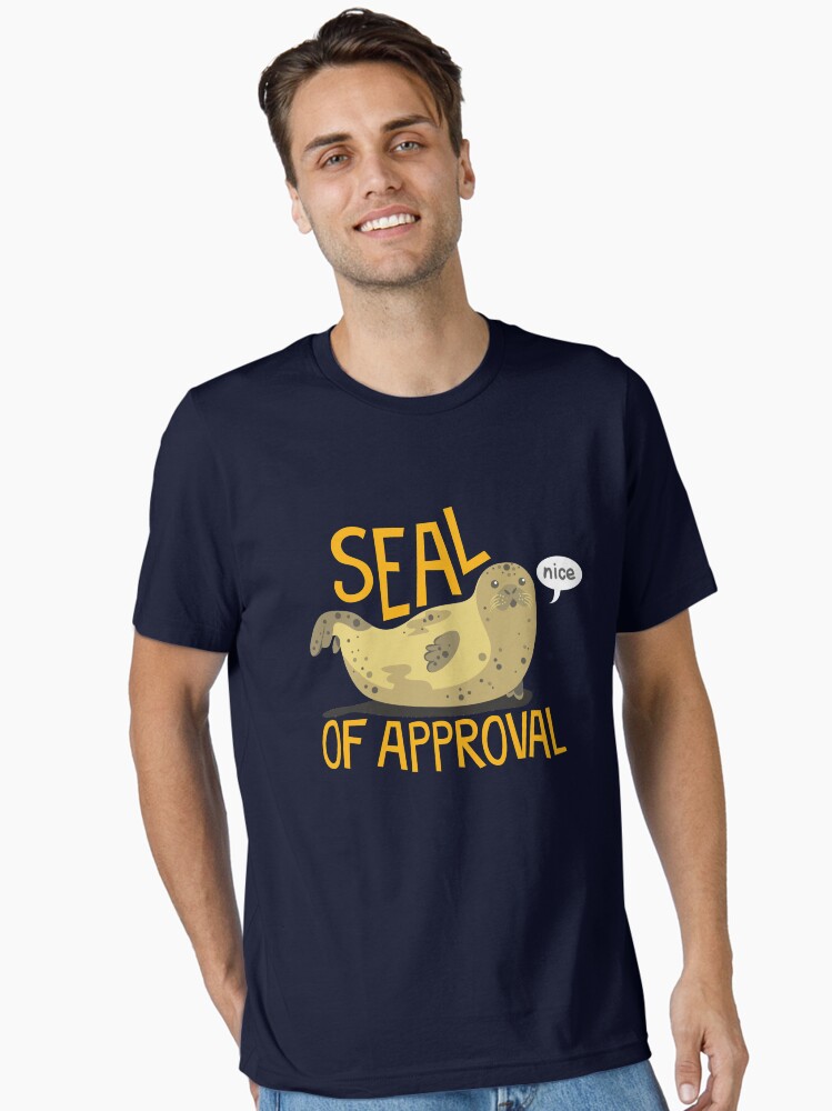 Imagen 1 de 7, Camiseta esencial con la obra Sello de aprobación, diseñada y vendida por jaffajam.