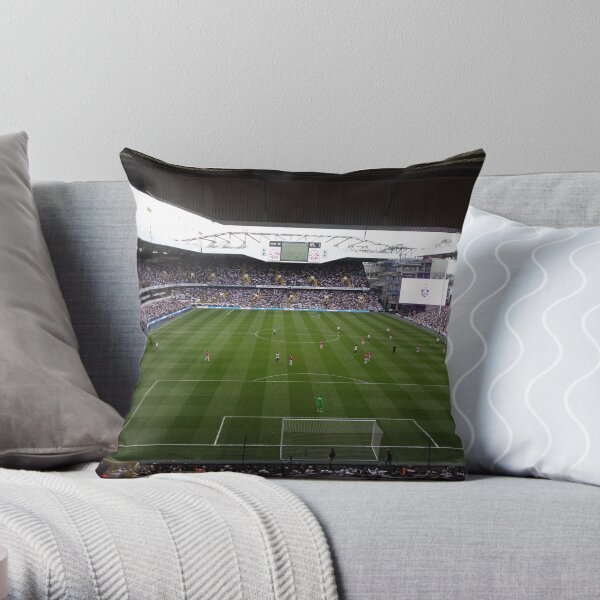 WHITE HART LANE - Tottenham Final Game Throw Pillow