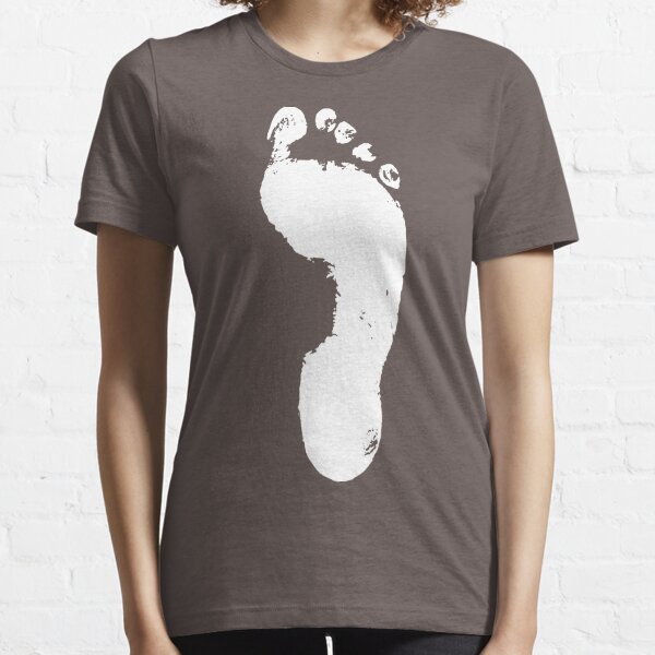 Barefoot - white, front Essential T-Shirt