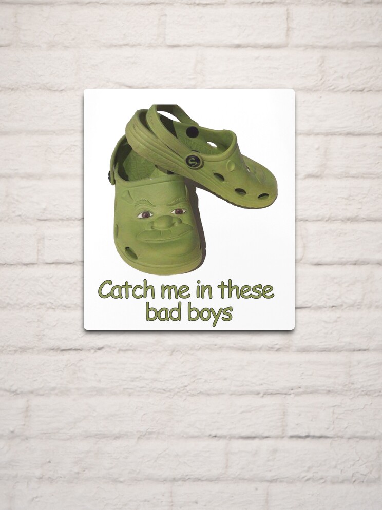 Catch crocs store