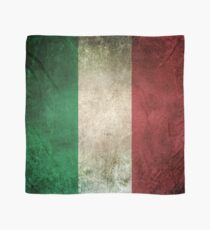 Old and Worn Distressed Vintage Flag of Italy Scarf