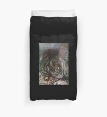 Siegfried - Fafner guards the gold (Rackham) Duvet Cover