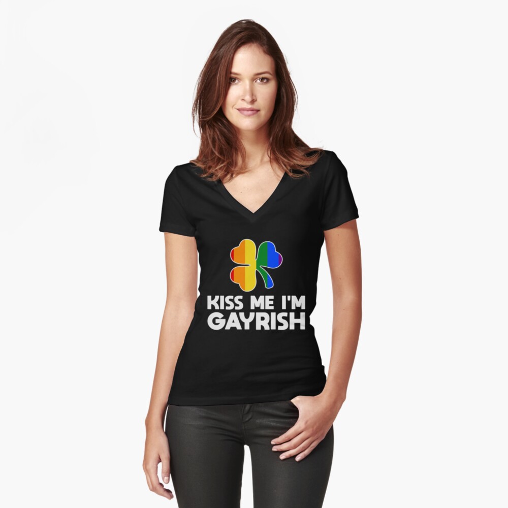 Artikel-Vorschau von Tailliertes T-Shirt mit V-Ausschnitt, designt und verkauft von yeoys.