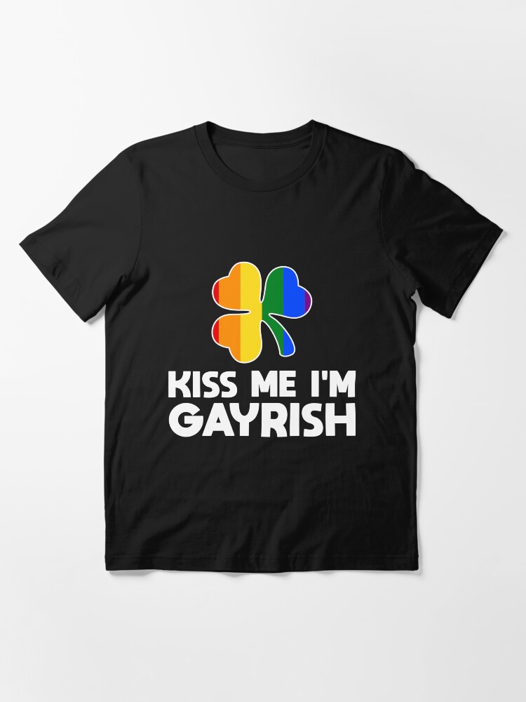 Thumbnail 3 von 7, Essential T-Shirt, Kiss Me I'm Gayrish LGBT Shamrock - LGBT Pride Month Gift designt und verkauft von yeoys.