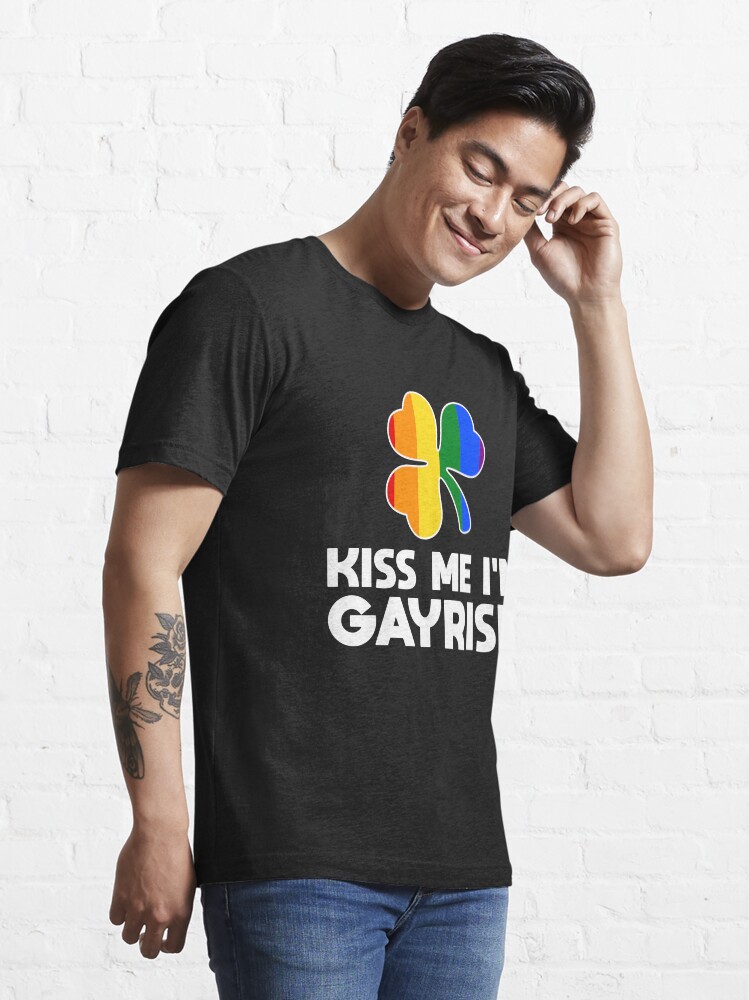 Alternative Ansicht von Kiss Me I'm Gayrish LGBT Shamrock - LGBT Pride Month Gift Essential T-Shirt