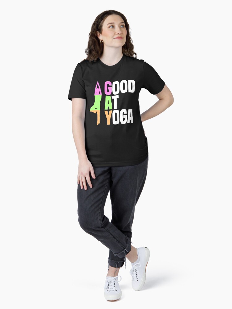 Thumbnail 4 von 7, Essential T-Shirt, Good At Yoga Vriksasana Tree Pose - LGBT Pride Month Gift designt und verkauft von yeoys.