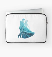 Love in the air Laptop Sleeve