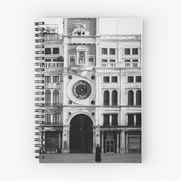 Aperçu de l'œuvre Morning Rounds créée et vendue par hjlphotos.