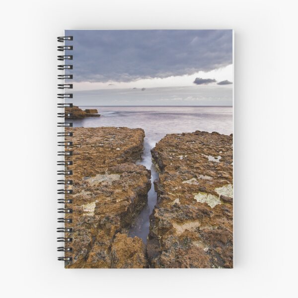 Aperçu de l'œuvre Seacombe Bay créée et vendue par Ian Middleton.