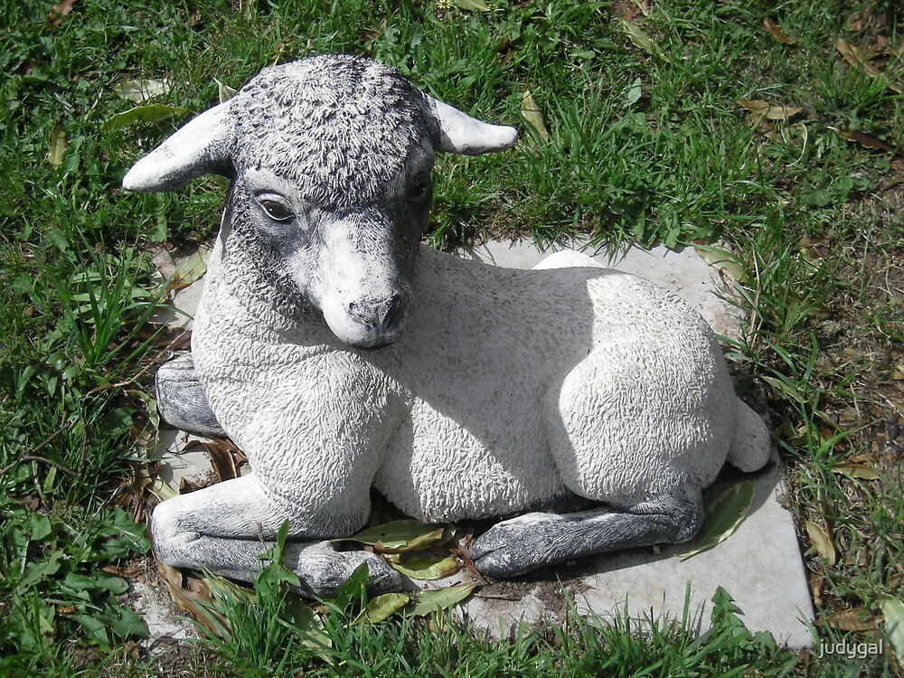 resin sheep garden ornament